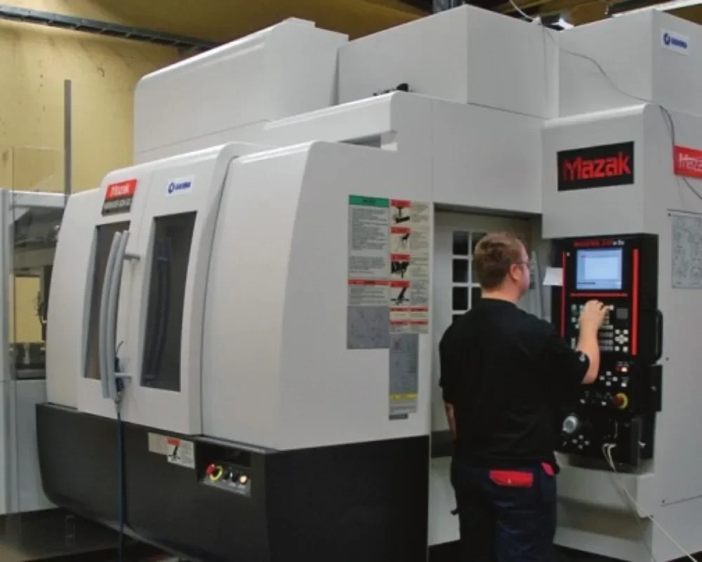 Mazak VARIAXIS 630 Erowa med palettväxlare