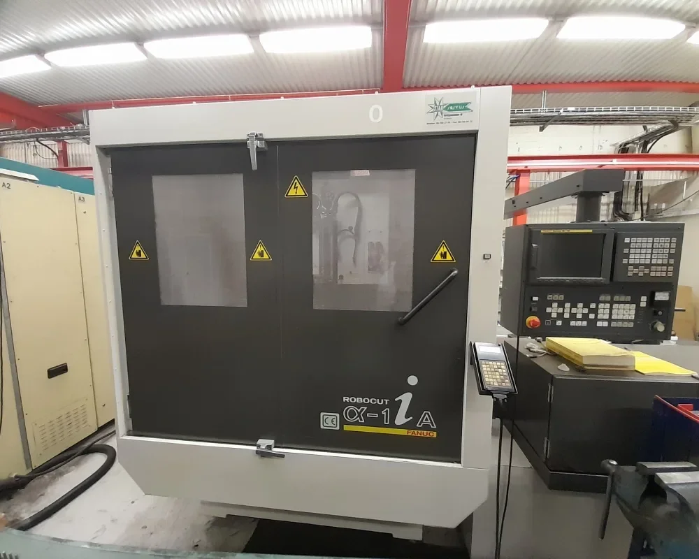 Robocut α-1iA trådgnistmaskin